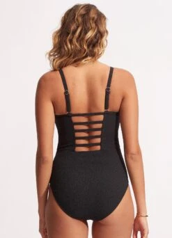 Willow DD One Piece - Black 11 Willow DD One Piece - Black -Fashion Swimwear Store 10911DD924 Black 4