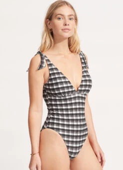 Portofino V Neck One Piece - Black 11 Portofino V Neck One Piece - Black -Fashion Swimwear Store 11041 939 Black 3