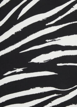 Skin DeepDeep V One Piece - Black 11 Skin DeepDeep V One Piece - Black -Fashion Swimwear Store 11046 940 Black 9