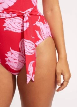 Fleur De Bloom V Neck One Piece - Chilli Red 17 Fleur De Bloom V Neck One Piece - Chilli Red -Fashion Swimwear Store 11075 983 Chilli 20Red 8