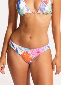 Under The Sea Reversible Hipster Bikini Bottom - White 9 Under The Sea Reversible Hipster Bikini Bottom - White -Fashion Swimwear Store 40426 061 White 3