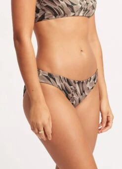 Poolside Reversible Hipster - Sepia 18 Poolside Reversible Hipster - Sepia -Fashion Swimwear Store 40473 954 Sepia 7