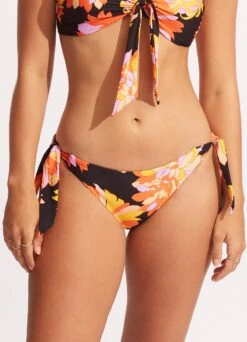 Palm Springs Tie-Side Pant - Black 9 Palm Springs Tie-Side Pant - Black -Fashion Swimwear Store 40683 703 Black 3