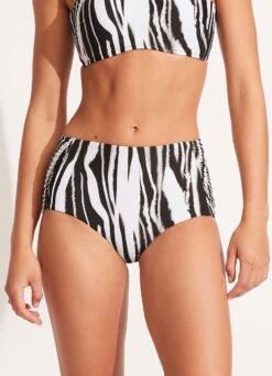 Zahara Ruched Side High Waisted Pant - Black -Fashion Swimwear Store 40698 953 Black 4