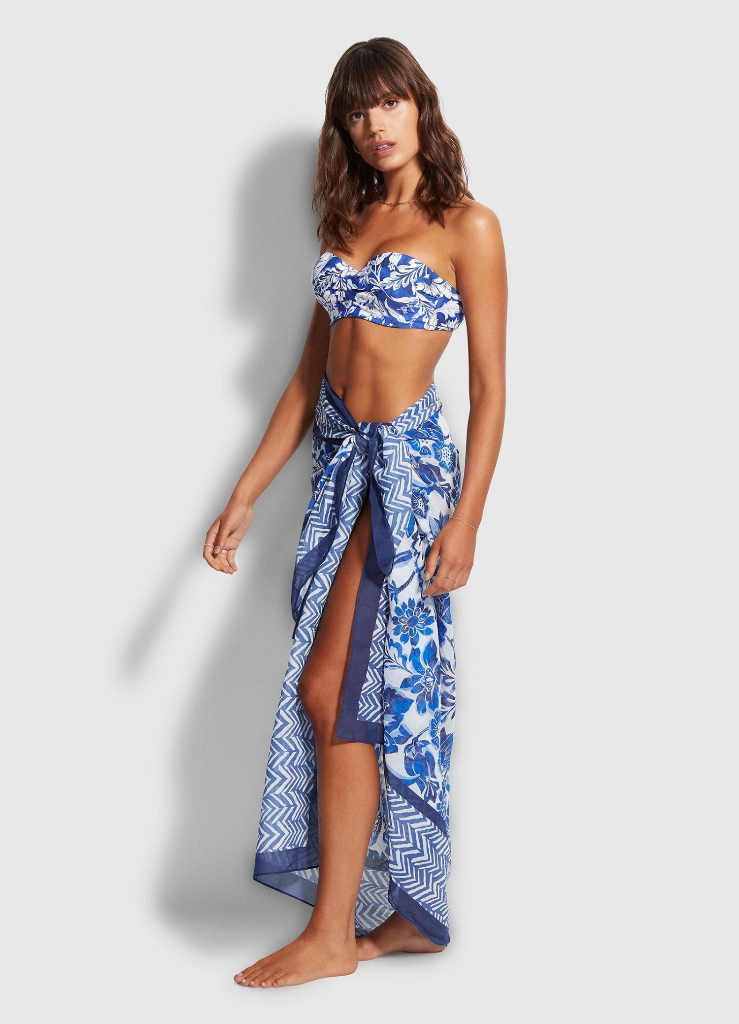 Modern Marina Pareo Sarong - Marina Blue 5 Modern Marina Pareo Sarong - Marina Blue - Image 3