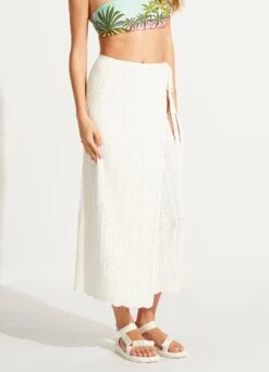 Crochet Wrap Skirt - White 7 Crochet Wrap Skirt - White -Fashion Swimwear Store 55035 KN White 4